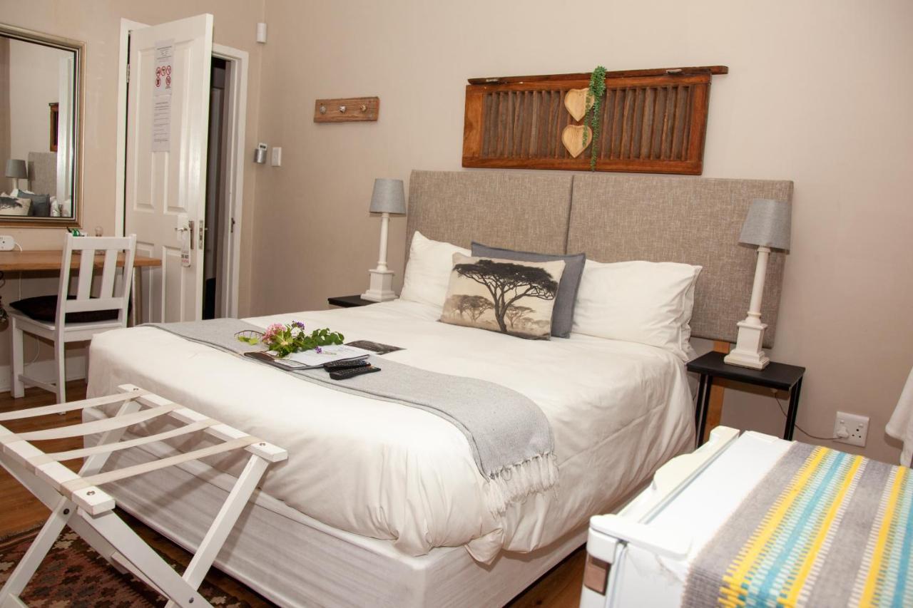 De Akker Guest House Oudtshoorn Extérieur photo