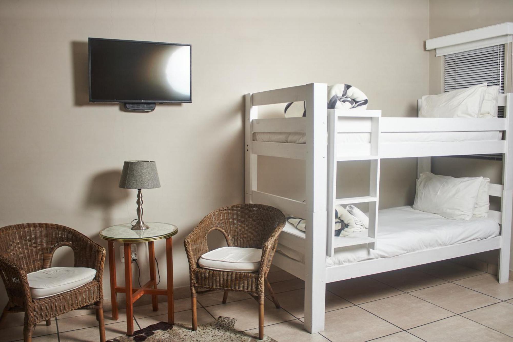 De Akker Guest House Oudtshoorn Extérieur photo